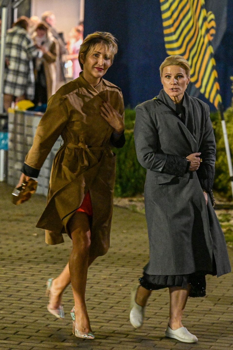 Gwiazdy pospiesznie opuszczają studio "TzG"