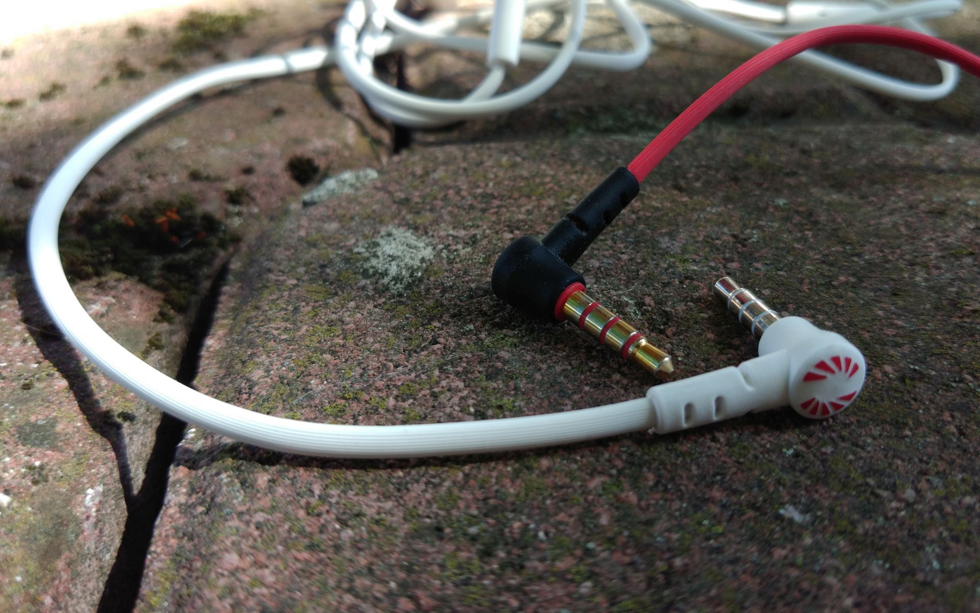 Phiaton MS 100 BA i MS 300 BA - to nie kolejne typowe słuchawki do telefonów [TEST] 4
