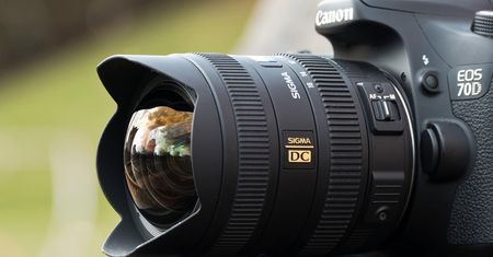 Sigma 8-16 mm f/4.5-5.6 DC HSM - stare, ale jare i rekordowo szerokie szkło APS-C [test]