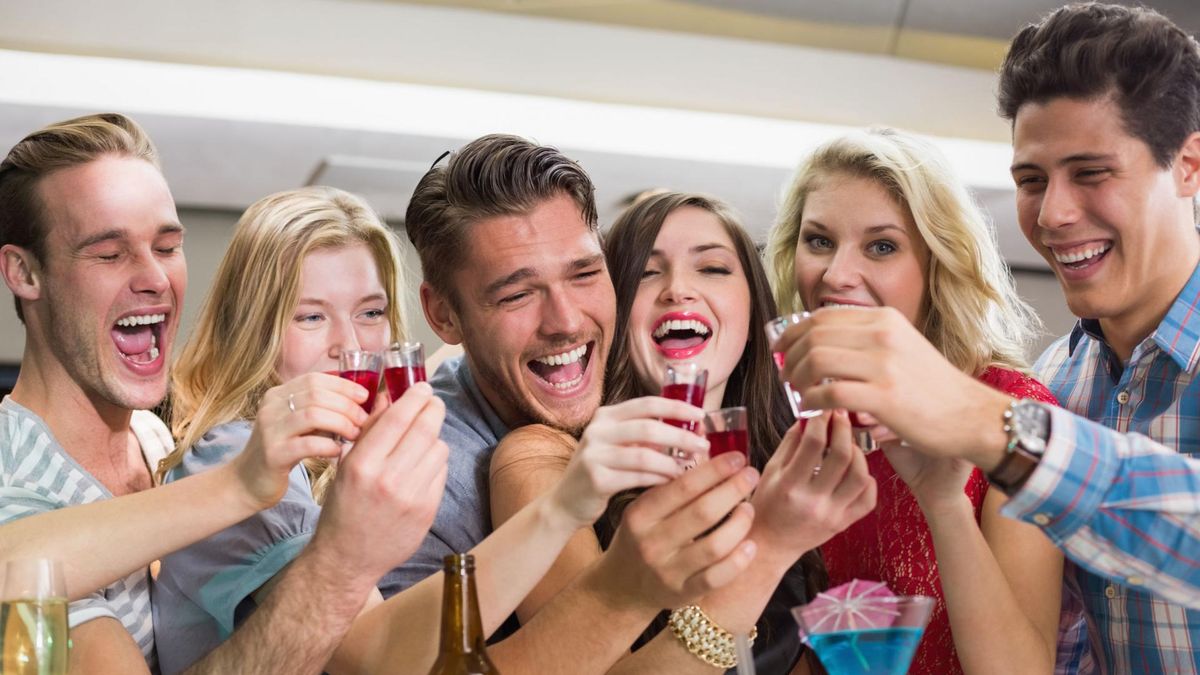 Picie alkoholu szkodzi zdrowiu [123rf.com]