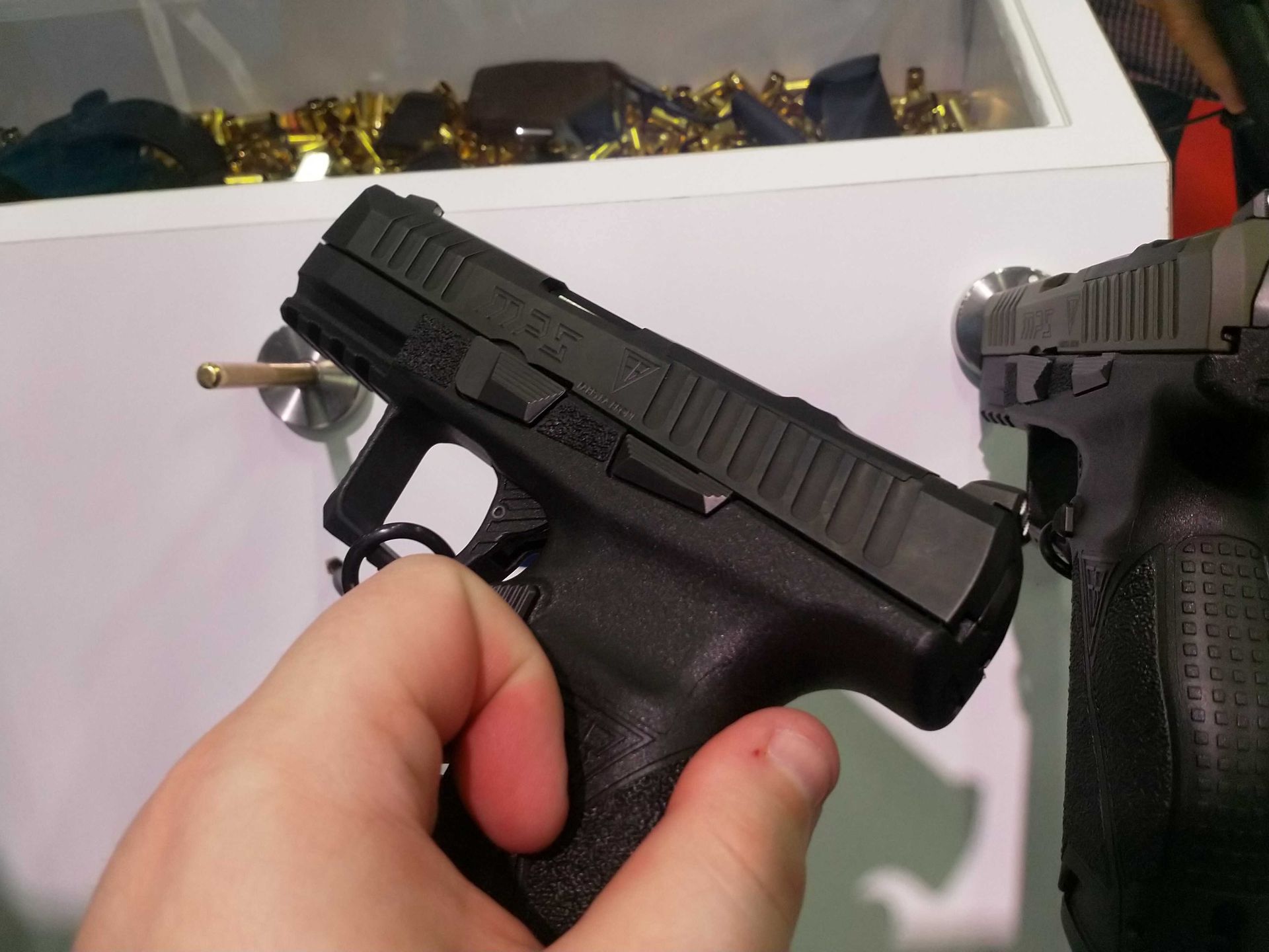 Nowy pistolet Fabryki Broni MPS pokazany na targach MSPO 2023,