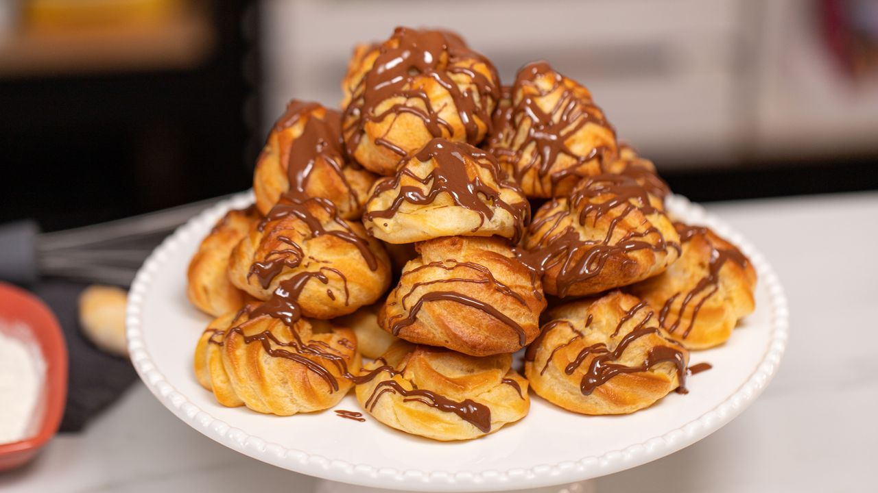 Znikają szybciej, niż zdążysz je policzyć. Ptysiom w takim wydaniu nikt się nie oprze