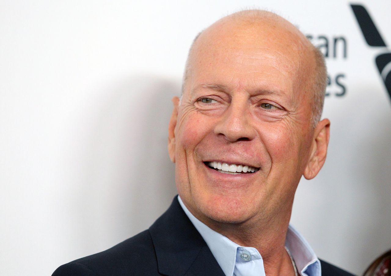 Bruce Willis wystąpił w reklamie za pomocą technologii deepfake. Planowane jest 15 spotów - Bruce Willis