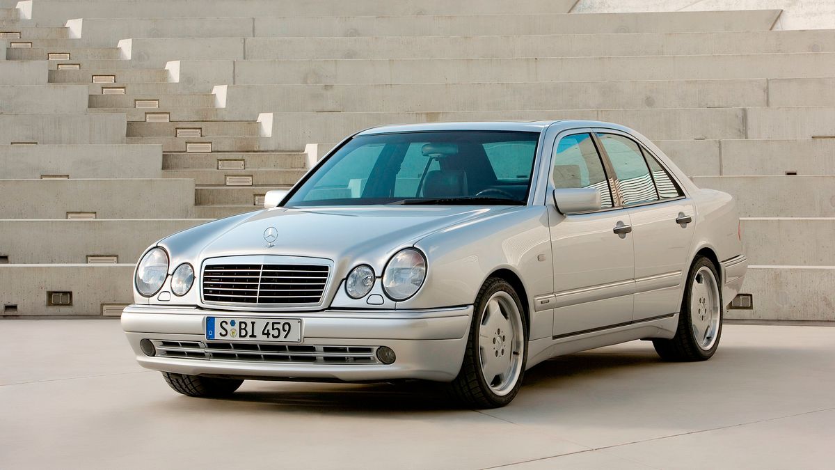 Mercedes E50 AMG