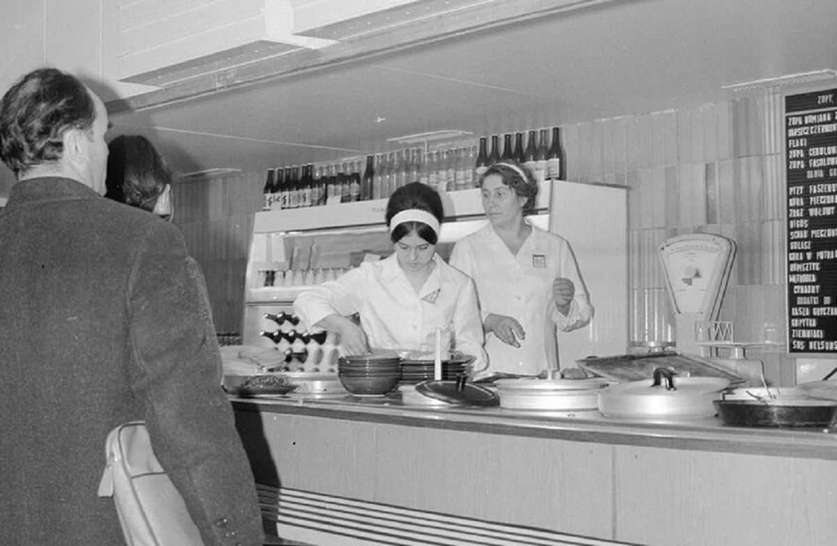 Zajęcia i zawody. Tak pracowało się w PRL-u