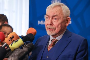 Prokuratura umorzyła śledztwo wobec Majchrowskiego