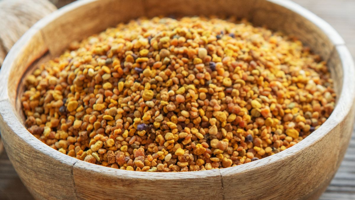 Pyłek pszczeli ma więcej właściwości niż miód