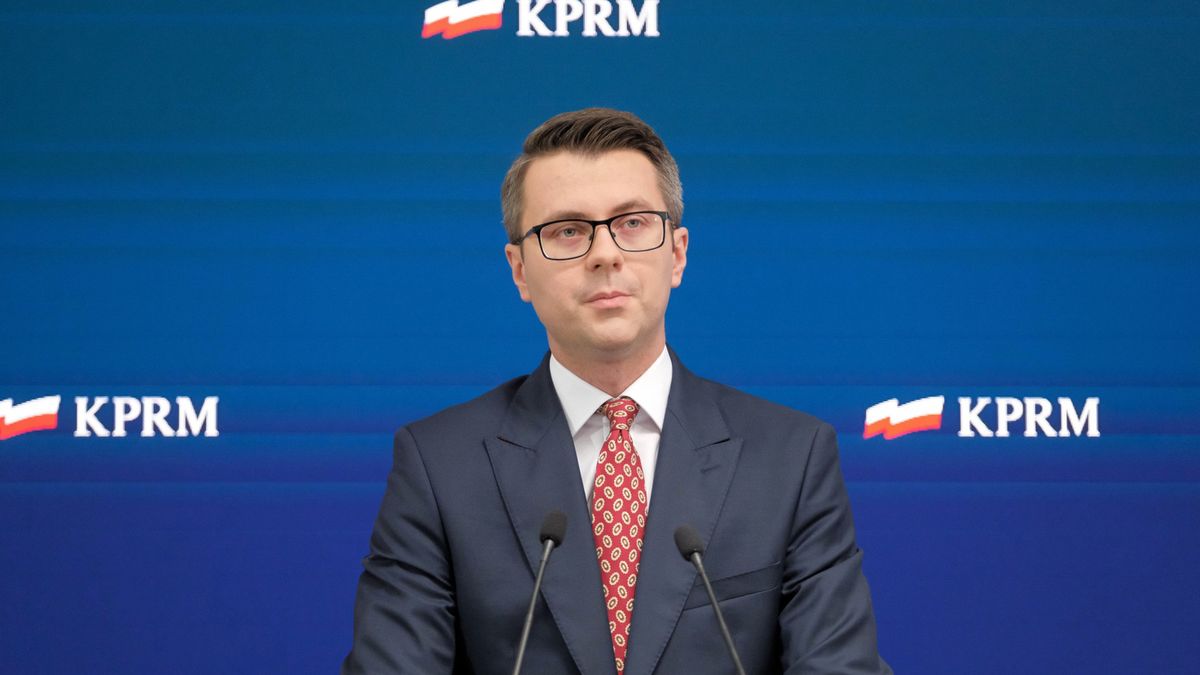 Rzecznik rządu Piotr Müller tłumaczył słowa premiera ws. węgla