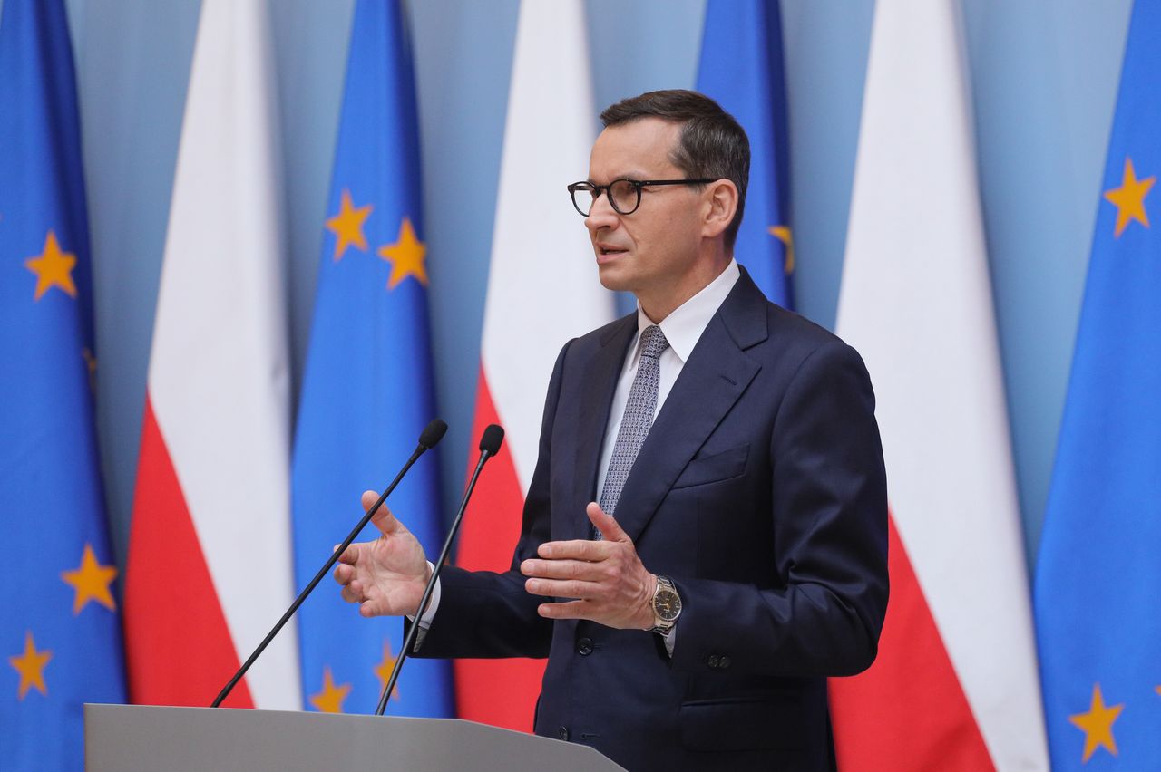 Morawiecki zapowiedział blokadę. "Socjalistyczne szaleństwo"