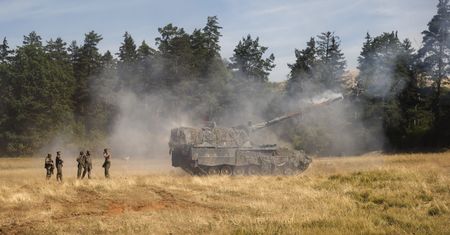 Więcej niemieckiej artylerii. Ukraina dostanie MARS II i PzH 2000
