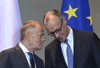 Klapa. Media wprost o konsultacjach w Berlinie