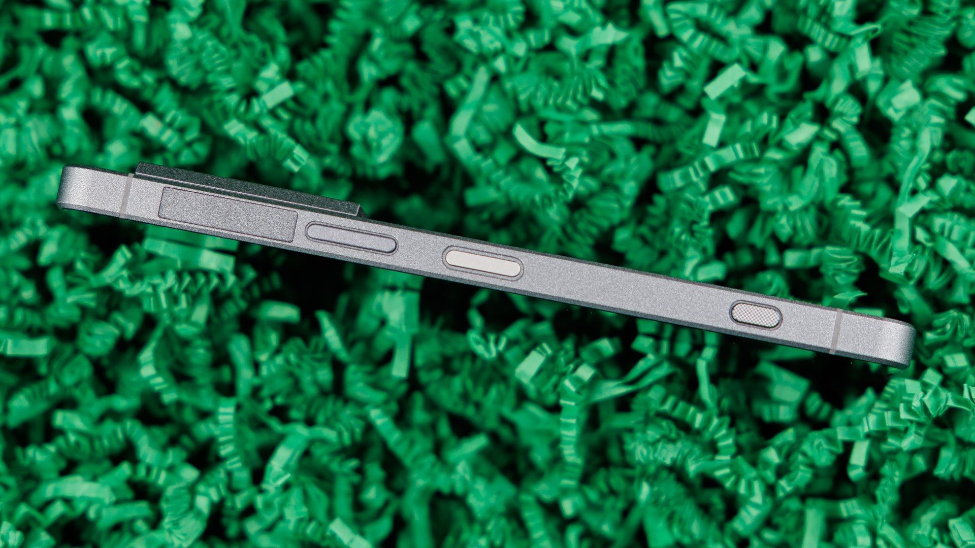 Przyciski na krawędzie Sony Xperia 1 VIII.