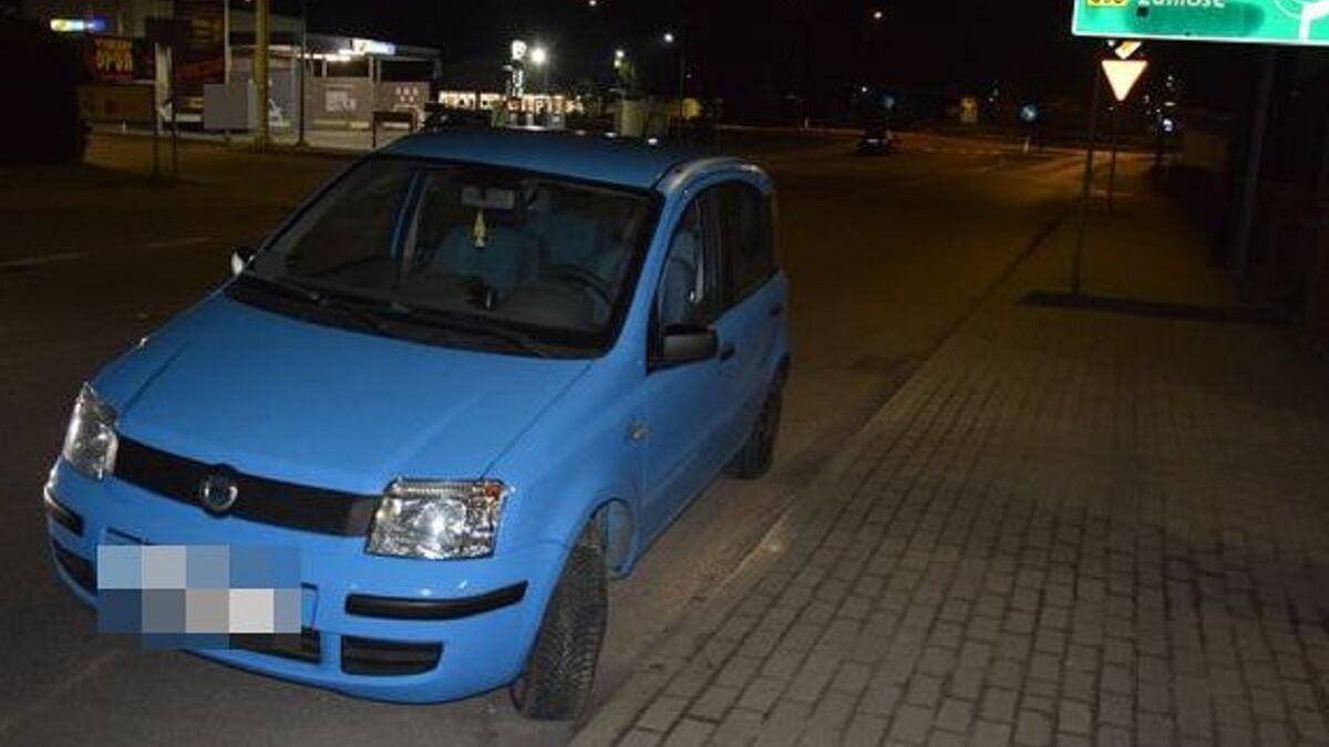 Kierowca Fiata był pijany i nie miał uprawnien