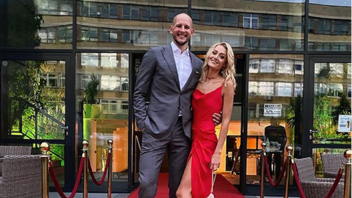 Bartosz Kurek poszedł z żoną na kolacje