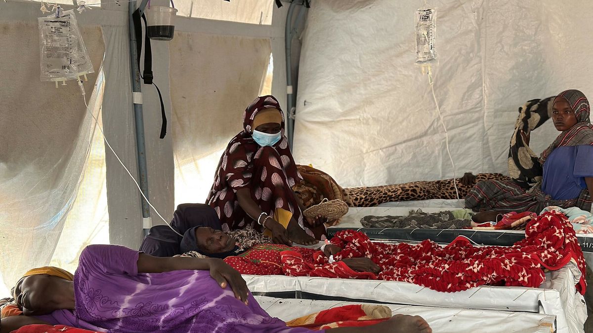 Chorzy na cholerę odizolowani w Darfur