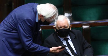 Piątka dla zwierząt w pierwotnej wersji to przeszłość. Terlecki: idea zostanie