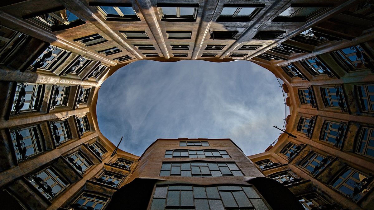 Wyjeżdżając na kilka dni warto pamiętać o tych trikach