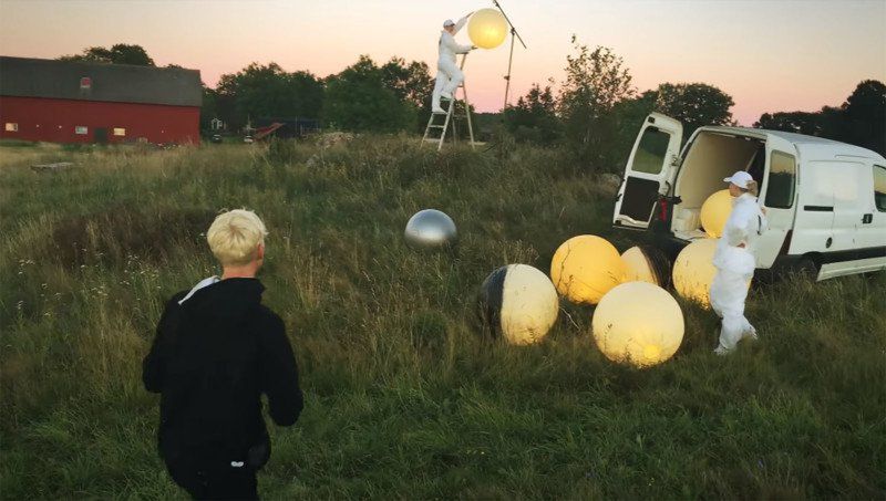 Erik Johansson zaskakuje ponownie. Tak powstała praca ”Full Moon Service” 3