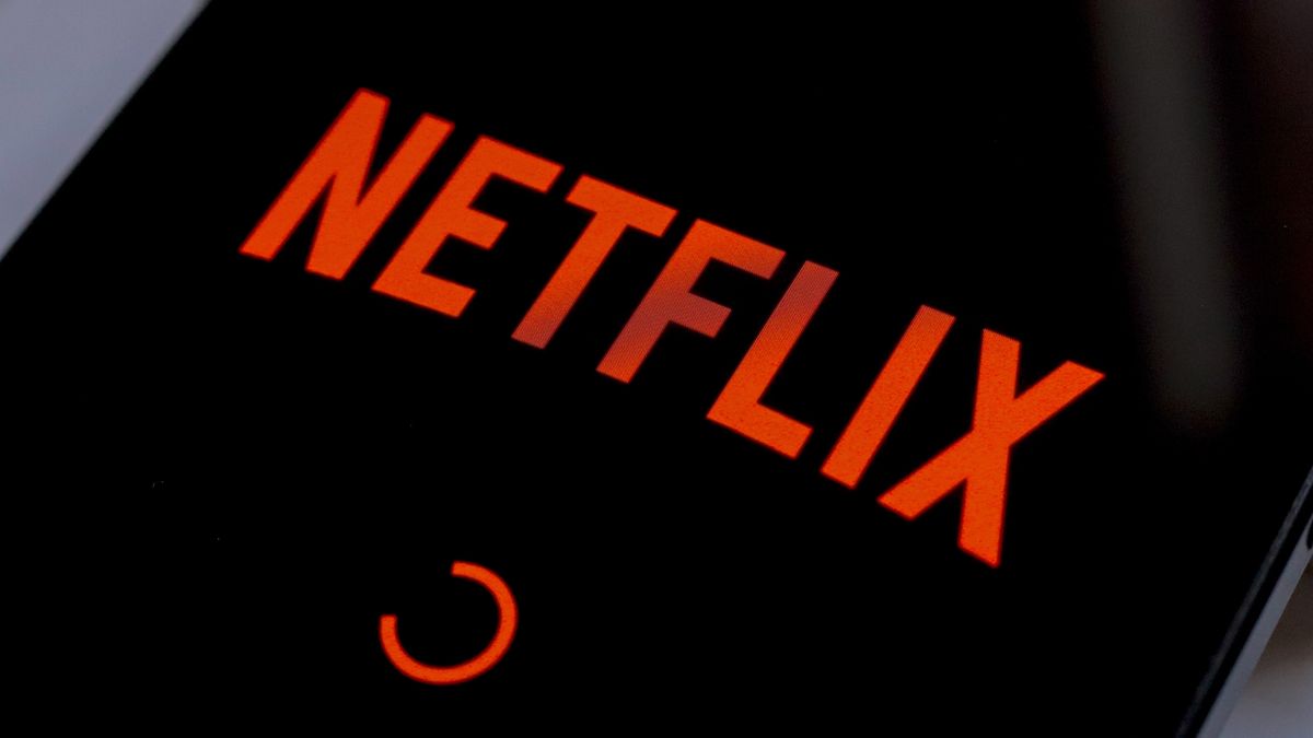 PARAGUAY - 2024/07/07: In this photo illustration, the Netflix streaming app logo is displayed on the smartphone screen. (Photo Illustration by Jaque Silva/SOPA Images/LightRocket via Getty Images)