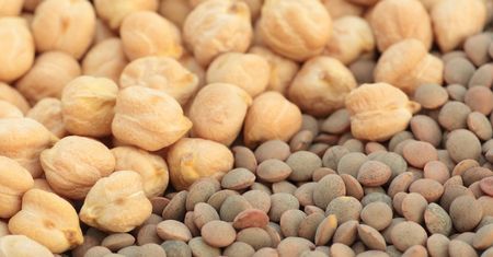 Które strączki są lepsze do codziennej diety? Zanim ugotujesz, sprawdź co w nich siedzi