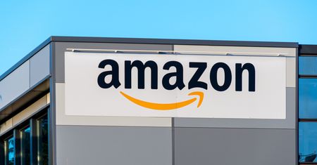 Efekt ceł Trumpa. Sprzedawcy podnoszą ceny na Amazonie