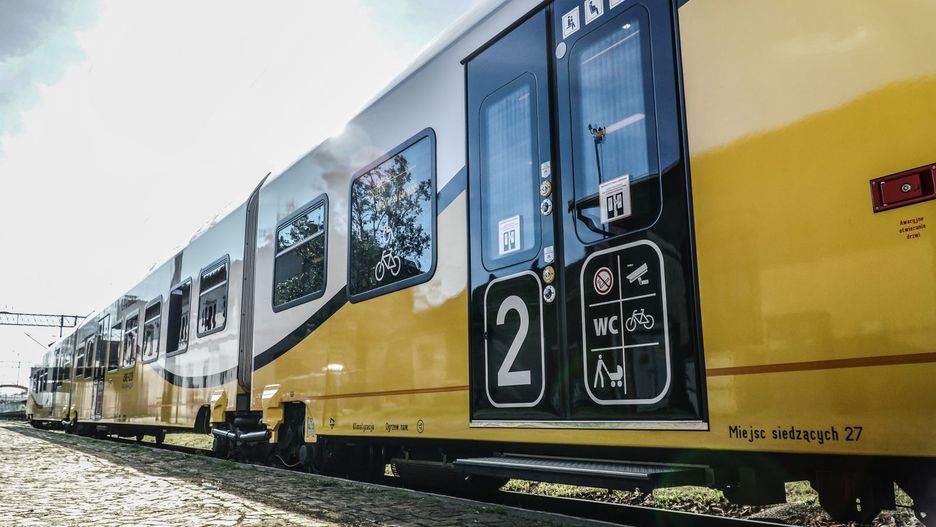 Wrocław. Ponad 9,1 mln pasażerów wybrało Koleje Dolnośląskie. Widać efekt pandemii COVID-19