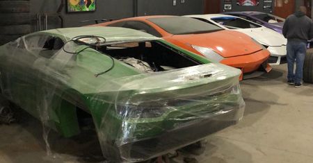 Brazylijska policja zamknęła warsztat robiący podróbki aut Ferrari i Lamborghini