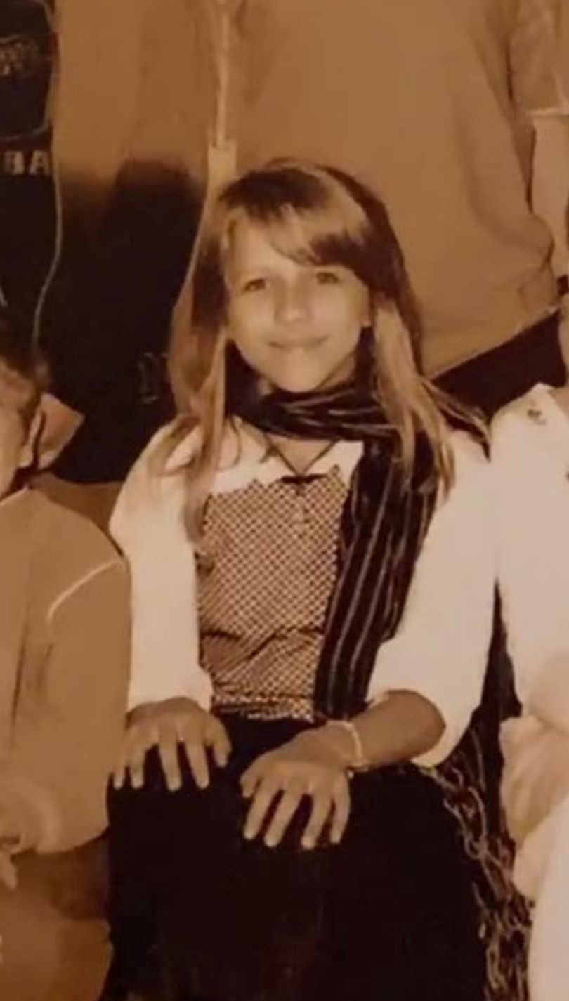 Jessica Mercedes prezentuje zdjęcia z młodości