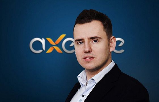 Robert Posłajko odpowiedzialny za komunikację i marketing w Axence