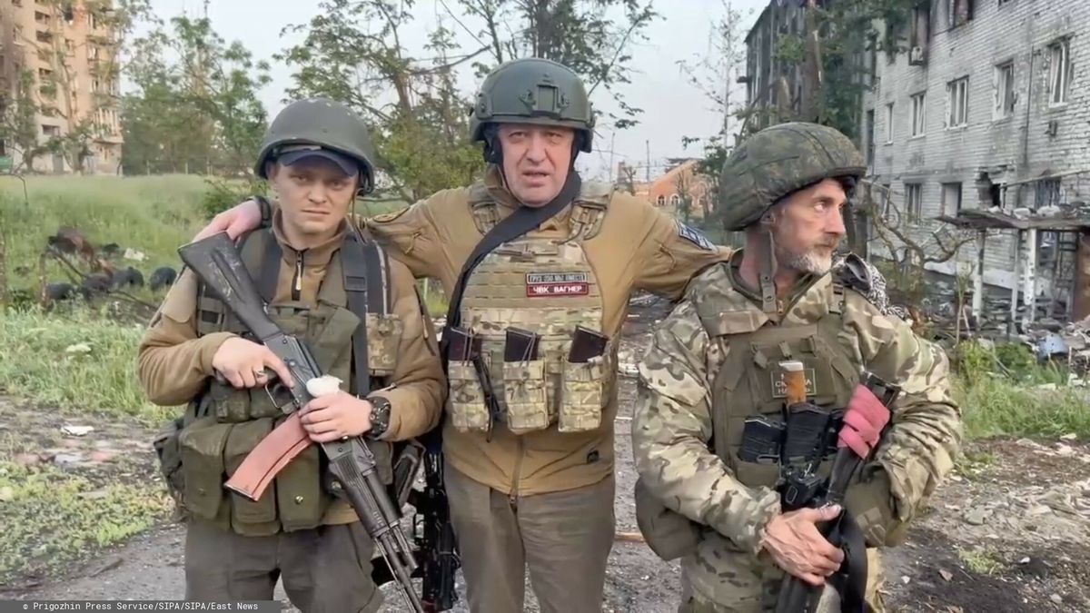 East News archiwum
FILE - Wagner Group founder Yevgeny Prigozhin addresses his units withdrawing from Bakhmut, the city captured from the Ukrainian Armed Forces. May 25, 2023. Wagner forces have begun withdrawing from Bakhmut and will hand over positions to the Russian army, says the mercenary group's chief Yevgeny Prigozhin, having claimed to have captured Ukraine's eastern city. 


(Prigozhin Press Service via SIPA) SIPA PRESS PROVIDES ACCESS TO THIS PUBLICLY DISTRIBUTED HANDOUT PHOTO PROVIDED BY CONCORDGROUP OFFICIAL OFFICE//04SIPA_miha00409/Credit:Prigozhin Press Service/SIPA/2307101338
Prigozhin Press Service/SIPA