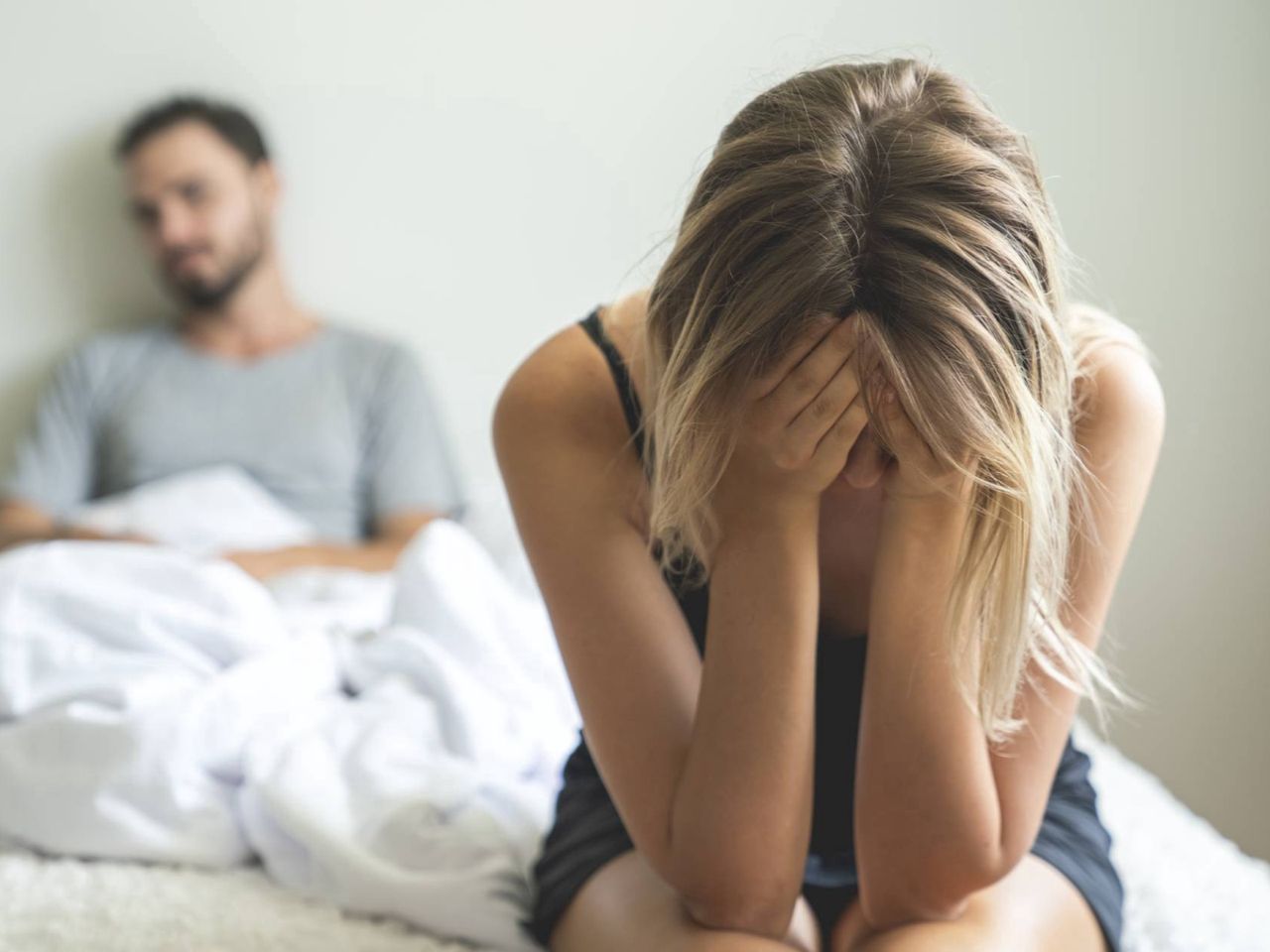 "Wdowia choroba". Co się dzieje z kobietą, która nie uprawia seksu?