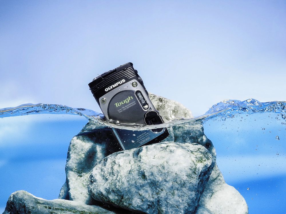 Olympus TG-850 i SP-100EE, czyli nowy twardziel i ultrazoom z celownikiem ramkowym 23