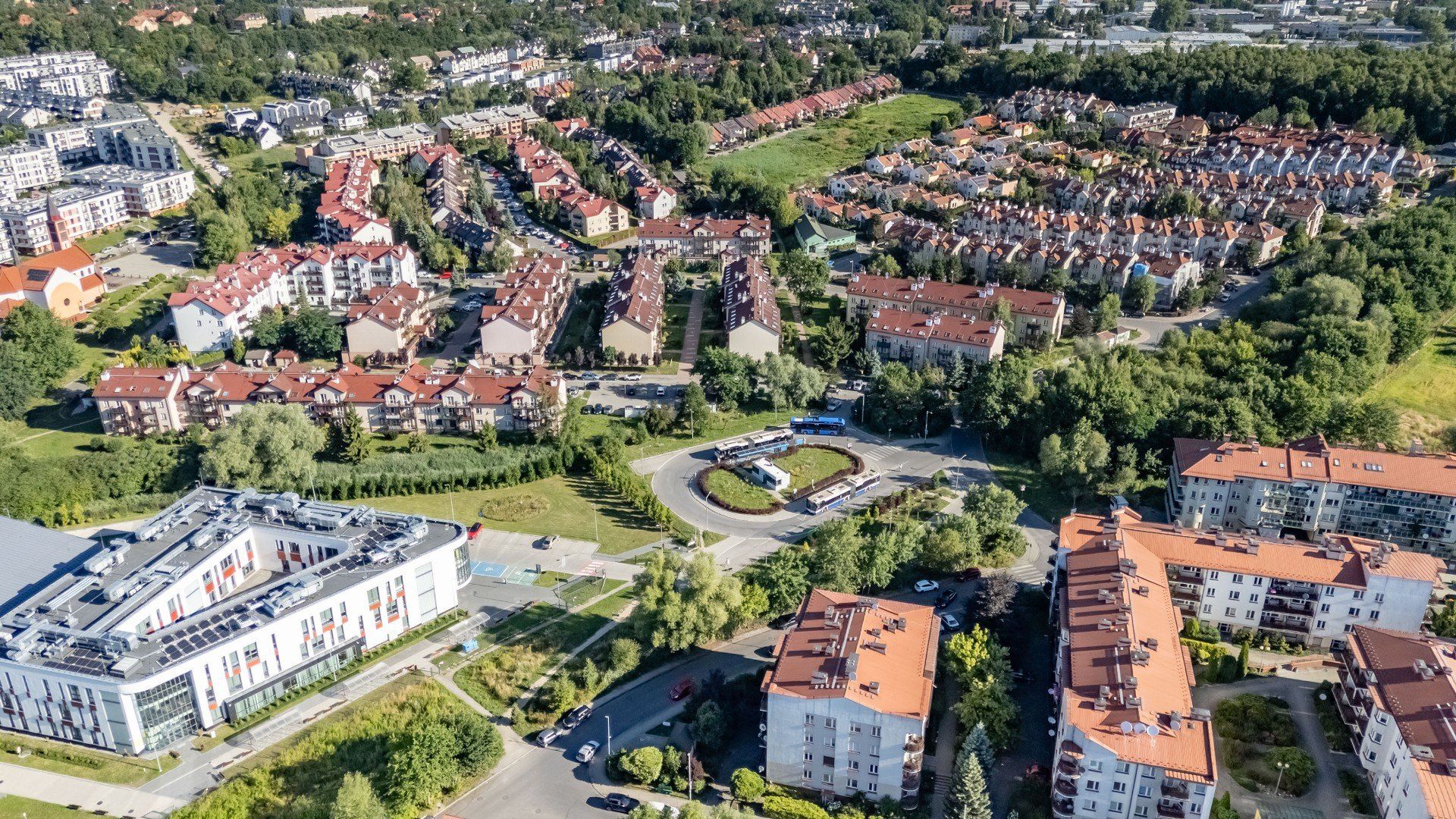 Mieszkańcy krakowskich Klinów chcą powrotu bezpośredniego autobusu do centrum miasta. - Tu każda dodatkowa linia jest na wagę złota - zaznaczają miejscy radni