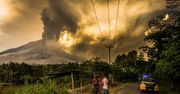 Sumatra. Kolejna erupcja wulkanu Sinabung. Słup popiołu sięgał ponad 5 km