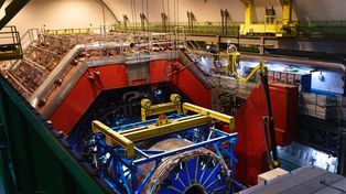 CERN odtworzył stan materii z początków Wszechświata. Dawne założenia obalone