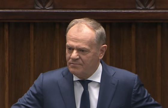 Osiem ofert w przetargu kancelarii premiera