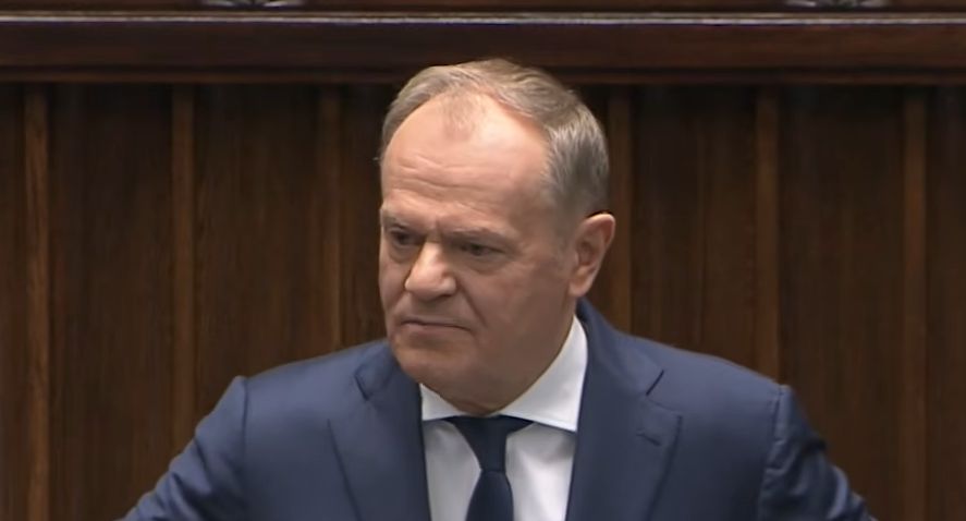 Osiem ofert w przetargu kancelarii premiera