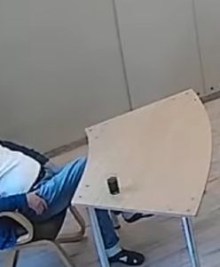 Sylwiusz Jakubowski, wójt Żelazkowa zrobił tatuaż? Pokazał go na Radzie Gminy