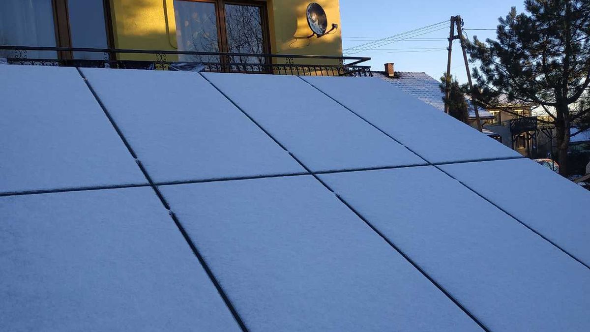 Instalacja fotowoltaiczna, śnieg