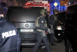 Przemyśl. Ojciec, który zabarykadował się z dzieckiem, trafił do szpitala