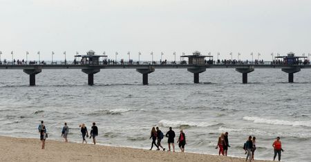Odkrycie w Międzyzdrojach. Kąpiel zakazana. "1086 metrów"