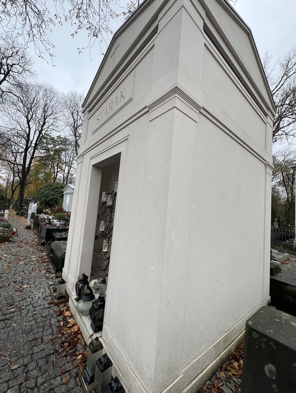 Grób Piotra Woźniaka-Staraka