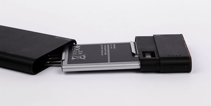 Better Re zamieni baterię z Twojego starego smartfona w powerbank. Tylko po co? 3