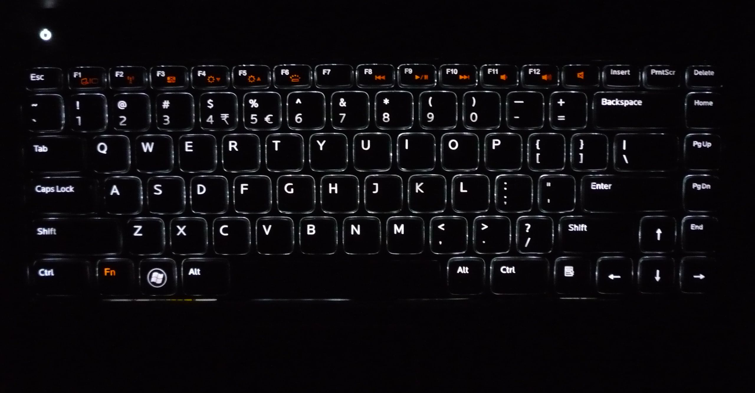 Stacja robocza na wynos - jaki laptop dla mobilnego profesjonalisty? 8