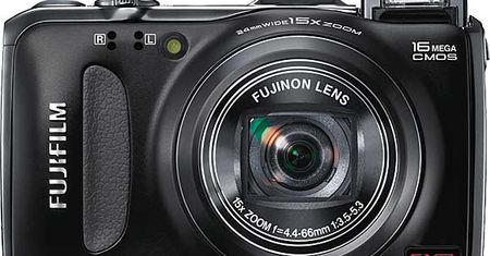 FujiFilm - 3 nowe kompakty z ciekawymi funkcjami