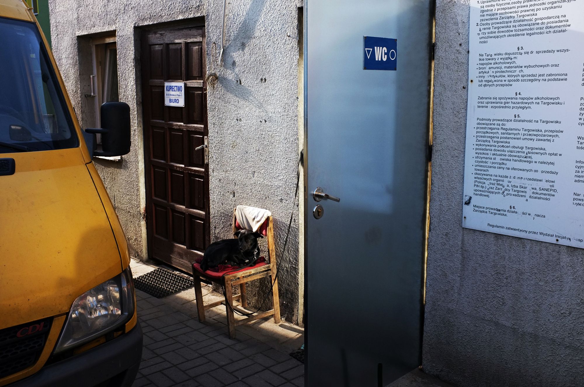 "Ważne są wygodne buty", czyli czego potrzebuje Bartek Trybus w fotografii ulicznej 11