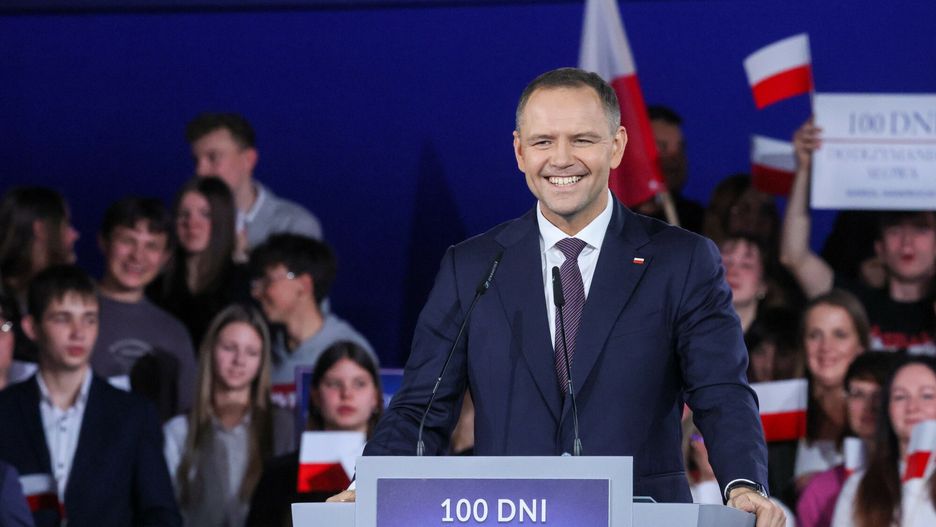 Wizyta prezydenta Karola Nawrockiego w Mi?sku Mazowieckim
Fot. Pawel Wodzynski/East News, 14.11.2025. Minsk Mazowiecki. Spotkanie prezydenta Karola Nawrockiego (n/z) z mieszkancami powiatu minskiego,  w Zespole Szkol nr 1 im. Kazimierza Wielkiego przy ul. Budowlanej.
Pawel Wodzynski