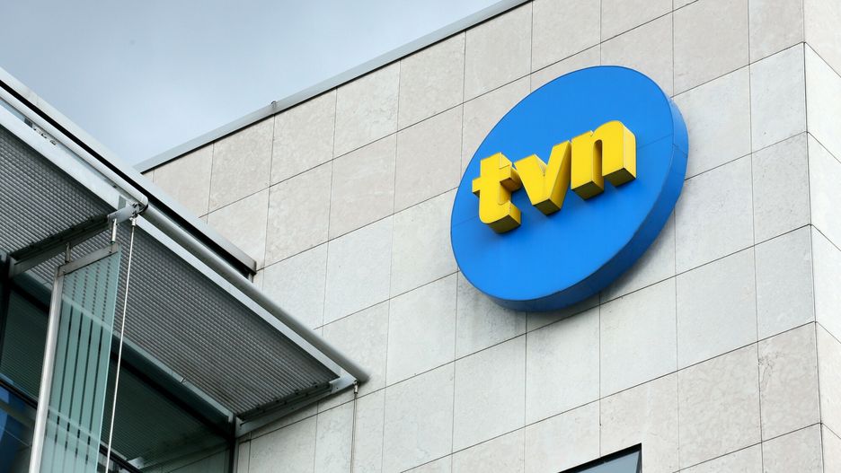Koncesja dla TVN24. Rzeczniczka KRRiT: Nie było głosowania, bo zrobiło się późno. Na zdjęciu siedziba stacji TVN 