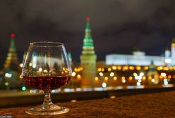 Sierżant rosyjskiej policji ukradł zatruty alkohol. Nie żyją 32 osoby