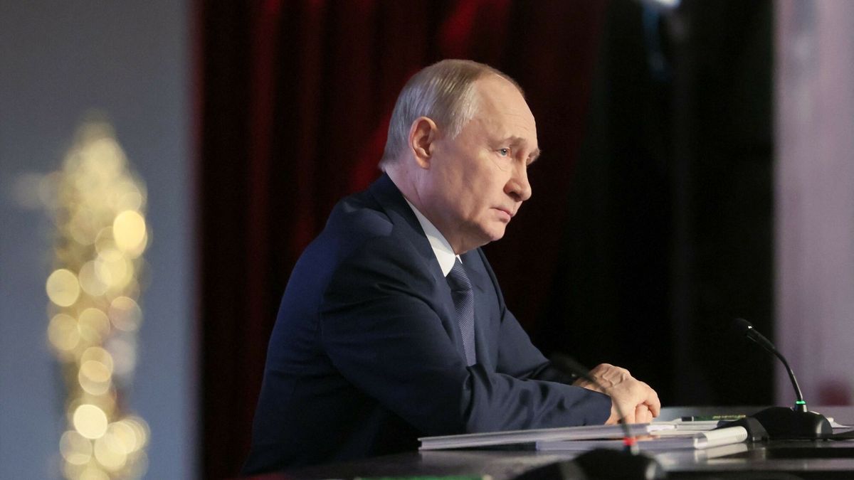 Temporary
In this pool photograph distributed by the Russian state agency Sputnik, Russia's President Vladimir Putin participates in an annual extended meeting of the Board of the Russian Interior Ministry in Moscow on March 5, 2025. (Photo by Mikhail METZEL / POOL / AFP)
MIKHAIL METZEL